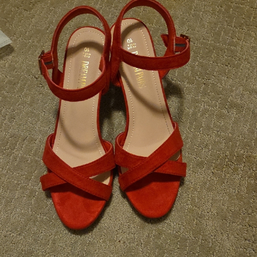 Dream Pairs Red Elegant Heels